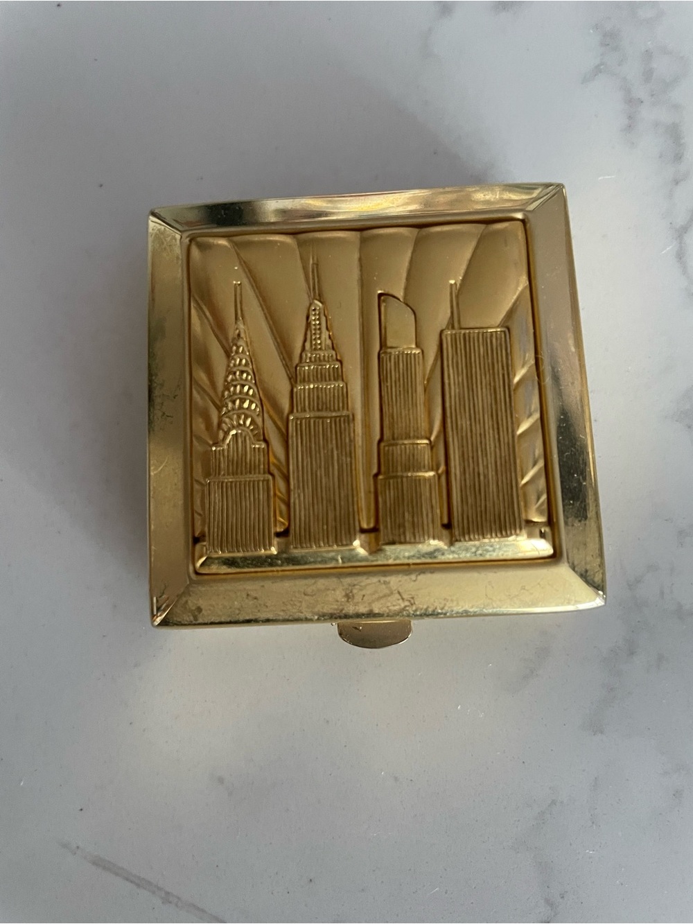 Vintage Estée Lauder NYC Skyline Lucidity Pressed Powder Compact Empty Gold Tone